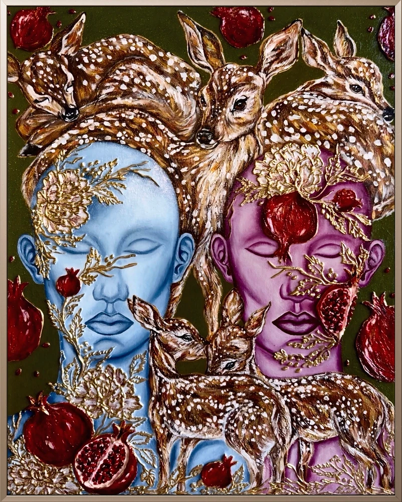Blue and purple busts in silent dialogue with deer, pomegranates and raised golden branches